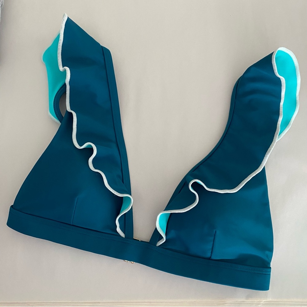 Summersalt The Ruffle Plunge Bikini Top